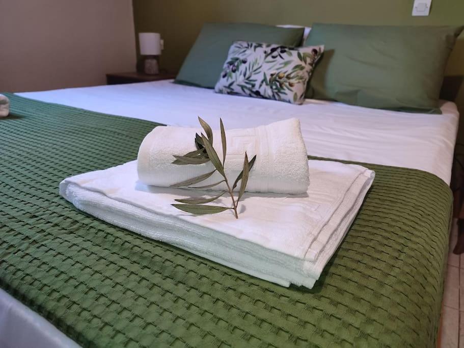 Olive Grove Cottage Skalani Knosos ภายนอก รูปภาพ